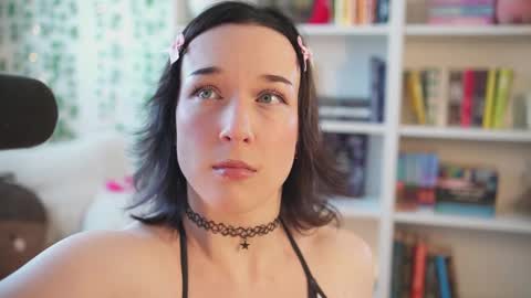 Em -  online show from February 2025 03:26:01 PM