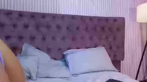 Snapshot of emily_foxyy chatting on September 2025 08:08:02 PM Emily online show from September 2025 08:08:02 PM