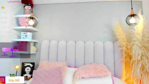 EMILY   Monday 5-2 am From Tuesday to Friday5-1 am Colombia time online show from January 2025 03:23:02 AM