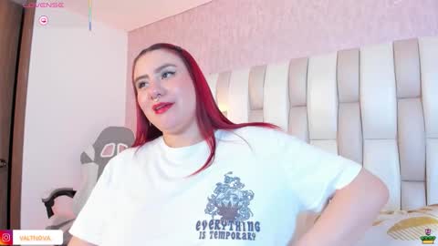 EMILY   Monday 5-2 am From Tuesday to Friday5-1 am Colombia time online show from November 2025 09:37:02 PM