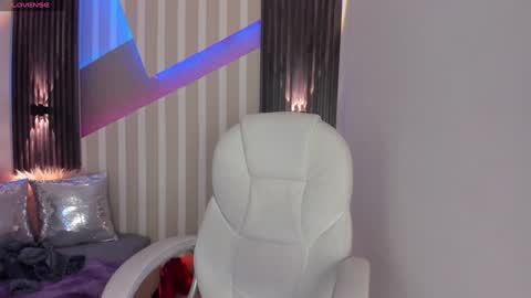 Emily online show from January 2025 02:30:02 PM