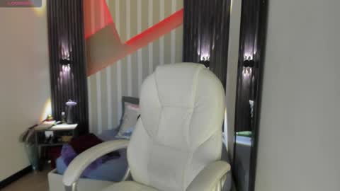 Emily online show from February 2026 12:29:01 AM