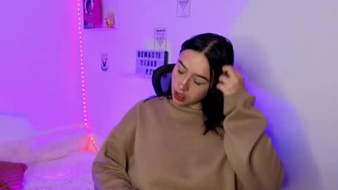 Emily Lindey online show from March 2026 08:50:01 AM