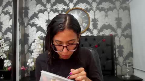 Emily online show from February 2025 06:00:01 PM