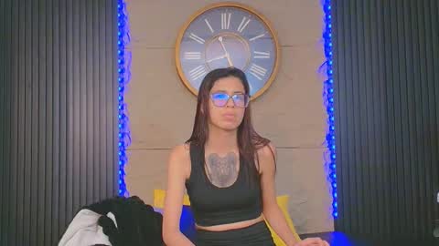 Emily online show from April 2026 09:17:02 PM