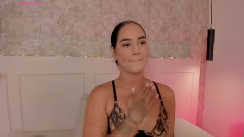 Snapshot of emily_luve chatting on June 2026 11:36:01 AM emily_luve online show from June 2026 11:36:01 AM