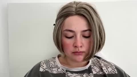 Snapshot of emily_morning_dew chatting on May 2026 07:03:01 AM emily_morning_dew online show from May 2026 07:03:01 AM