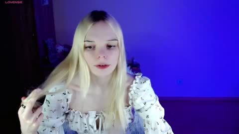 Lia online show from January 2025 10:12:01 PM