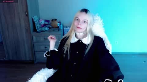 Lia online show from February 2025 10:48:02 PM