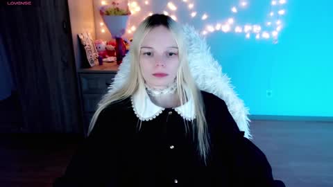 Lia online show from February 2025 03:01:02 AM