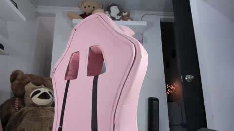 emily_palmeer online show from December 2024 11:37:02 AM