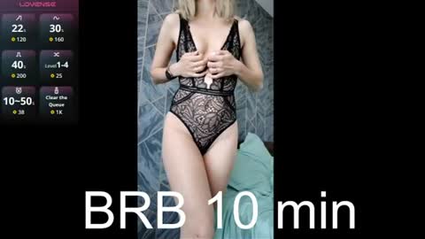 Snapshot of emily_q92 chatting on June 2026 05:50:01 PM Emily q92 online show from June 2026 05:50:01 PM