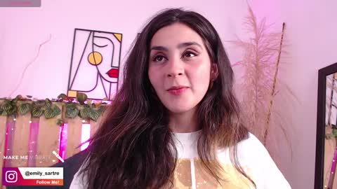 Snapshot of emily_sartre chatting on January 2025 04:59:01 AM Emilly online show from January 2025 04:59:01 AM