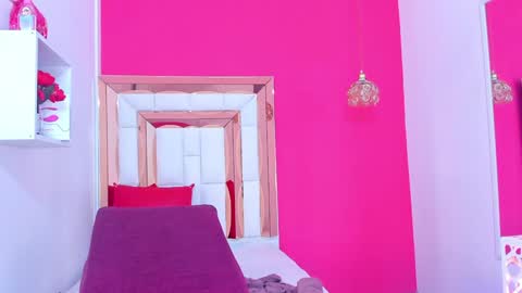 Emily online show from February 2025 02:37:01 PM