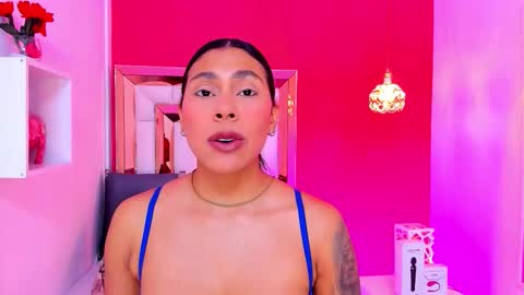 Emily online show from September 2025 11:21:01 AM