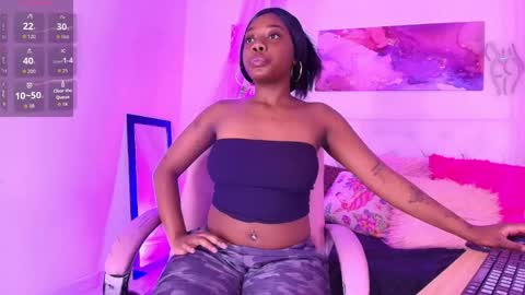 Snapshot of emily_smith21 chatting on April 2026 01:01:01 PM emily online show from April 2026 01:01:01 PM