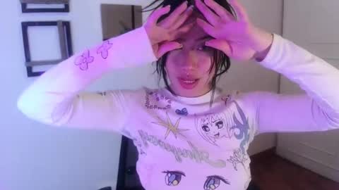 Emily  Swan online show from March 2025 05:54:02 PM