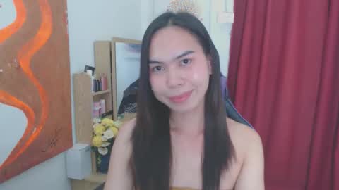 emily_xo143 online show from May 2026 02:22:01 PM