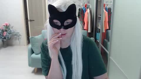 Snapshot of emily_york18 chatting on February 2026 05:16:01 PM Emily online show from February 2026 05:16:01 PM