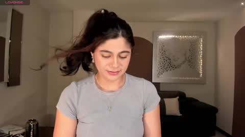 Emily Armstrong online show from December 2024 11:18:02 AM