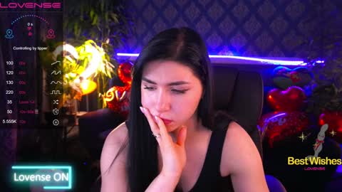 Emy online show from February 2025 12:59:01 PM