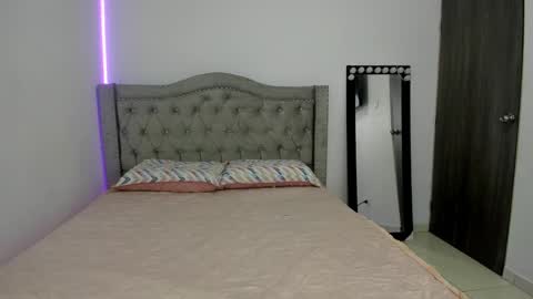 Camila online show from January 2025 06:05:01 AM