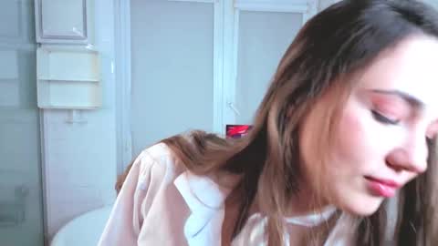 Snapshot of emilydeer chatting on November 2025 05:56:01 PM Emily online show from November 2025 05:56:01 PM