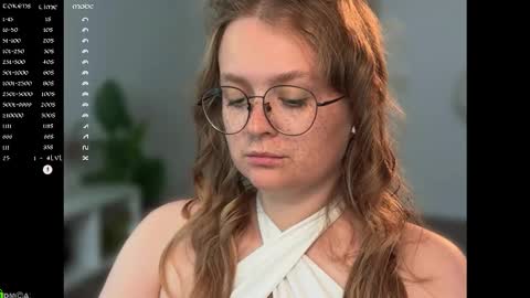 Snapshot of emilyforelsket chatting on September 2025 12:04:02 PM Emily online show from September 2025 12:04:02 PM