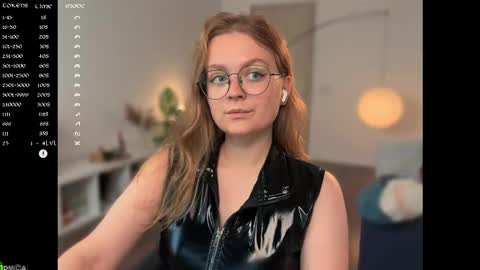 Snapshot of emilyforelsket chatting on October 2025 11:07:01 AM Emily online show from October 2025 11:07:01 AM