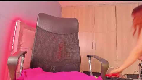 rosse foxter online show from January 2026 07:38:01 PM