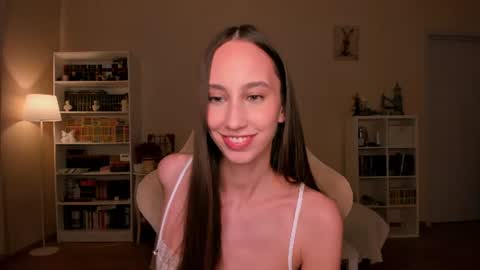 Snapshot of emilyhoston chatting on August 2026 08:22:01 PM Alina online show from August 2026 08:22:01 PM