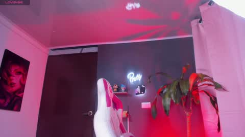 Emily Jhonson online show from January 2025 02:40:01 AM