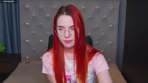 EmilyKents online show from December 2024 04:36:02 AM