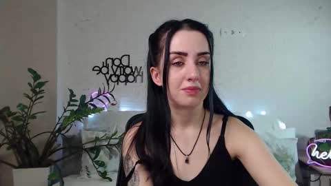 Emyli online show from February 2025 08:54:01 PM