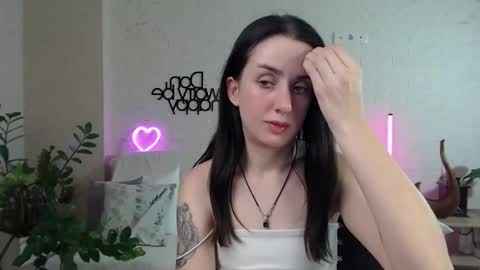 Emyli online show from March 2025 10:05:02 PM