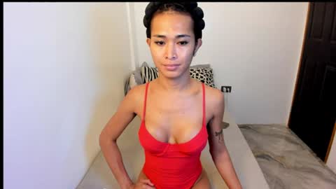 Snapshot of emilyluna07 chatting on June 2026 09:35:02 AM emilyluna07 online show from June 2026 09:35:02 AM