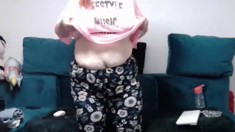 Snapshot of emilymaze chatting on June 2026 08:31:02 PM Emily online show from June 2026 08:31:02 PM