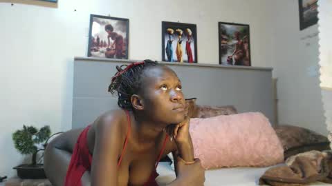 Emilly online show from February 2025 06:13:02 PM