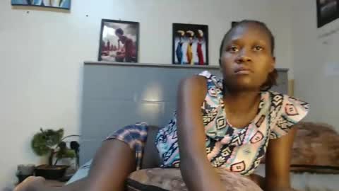 Emilly online show from February 2025 09:16:01 PM