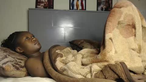 Emilly online show from March 2025 05:00:02 AM