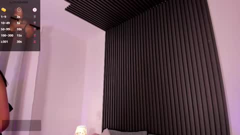 Emily online show from February 2025 11:09:02 AM