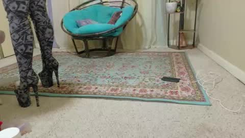 emily haze online show from April 2026 05:48:02 AM