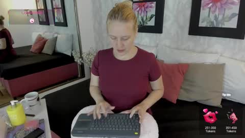 Summer 3 online show from October 2025 11:12:02 PM