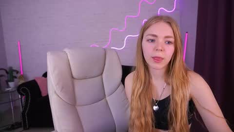 Snapshot of emilysunshines chatting on December 2025 02:56:01 PM MY NAME IS Emily WELCOME EVERYONE I WILL BE HAPPY TO GIVE YOU WHAT YOU HAVE DREAMED OF FOR SO LONG online show from December 2025 02:56:01 PM