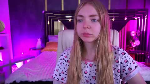 Snapshot of emilysunshines chatting on January 2026 08:20:01 AM MY NAME IS Emily WELCOME EVERYONE I WILL BE HAPPY TO GIVE YOU WHAT YOU HAVE DREAMED OF FOR SO LONG online show from January 2026 08:20:01 AM