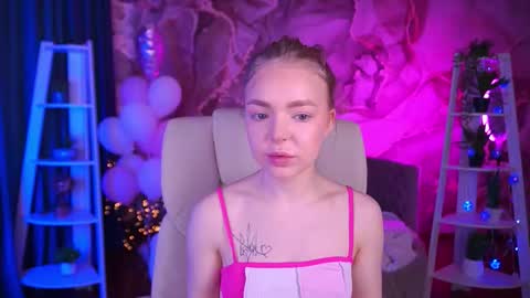Snapshot of emilysunshines chatting on February 2026 07:28:01 AM MY NAME IS Emily WELCOME EVERYONE I WILL BE HAPPY TO GIVE YOU WHAT YOU HAVE DREAMED OF FOR SO LONG online show from February 2026 07:28:01 AM