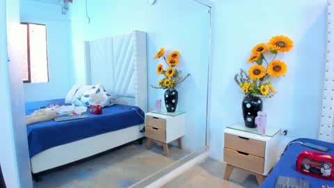 emilysweet online show from April 2026 07:04:02 PM