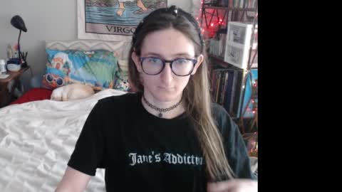 Snapshot of emilytfrench chatting on March 2025 11:53:01 PM Emily online show from March 2025 11:53:01 PM