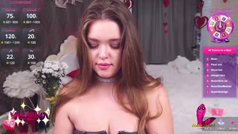emilywhisperawesome online show from February 2025 07:09:01 PM