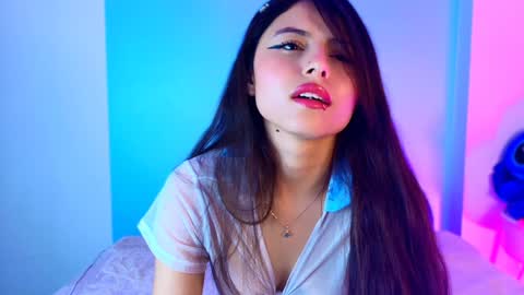    online show from February 2025 03:53:01 AM